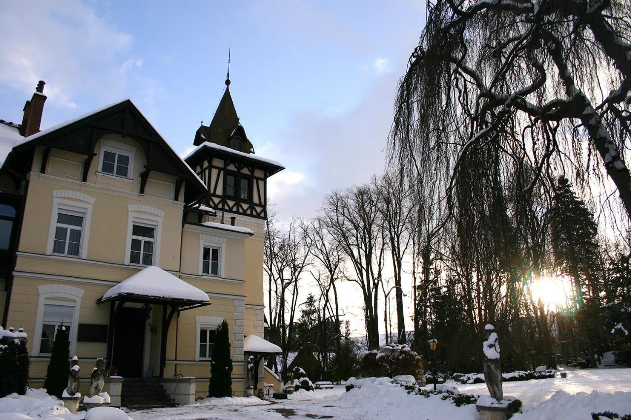 Bed and Breakfast Gloegglhof Trofaiach Exterior foto